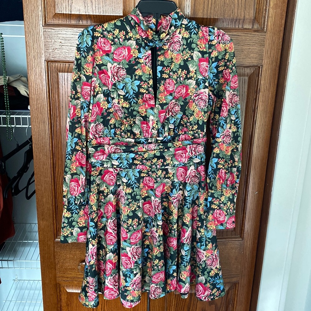 WAYF Satin Floral Dress